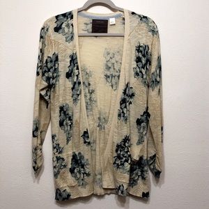 Guinevere Floral Cardigan. Medium.